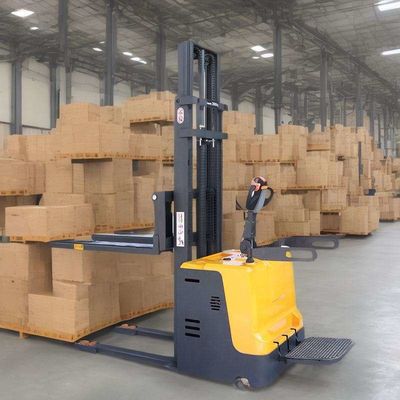 Stacker elettrico di pallet autocaricatore di stacker carrello elevatore a forchetta 1,5 tonnellate 2 tonnellate